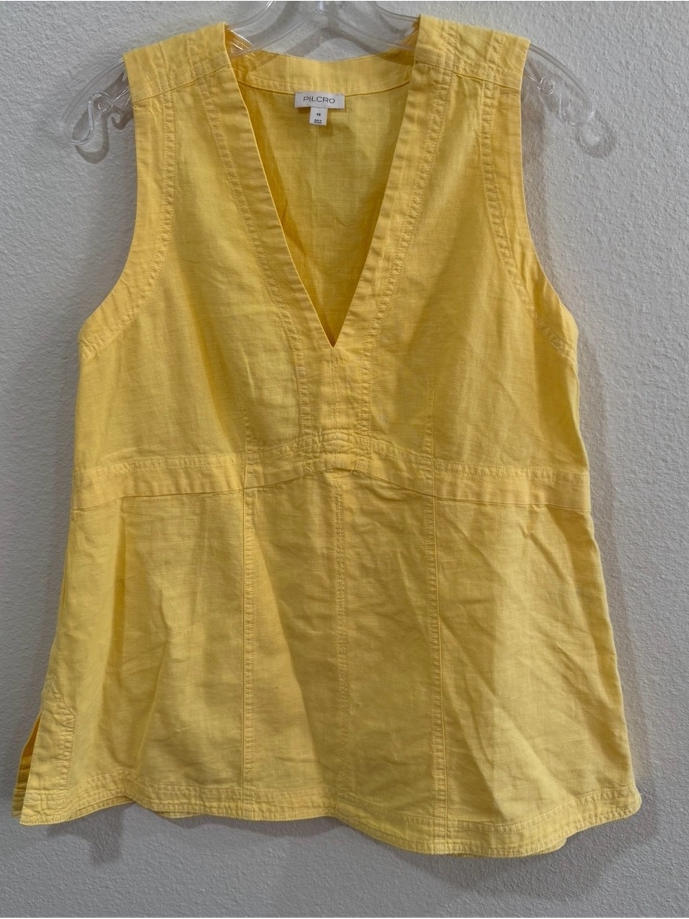 Pilcro Yellow V-Neck Linen-Blend sleeveless top XS